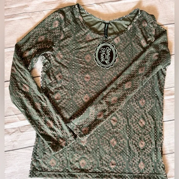 Long Sleeve Aztec-Print Crewneck Top - Sage & Silver Medium - Picture 6 of 8